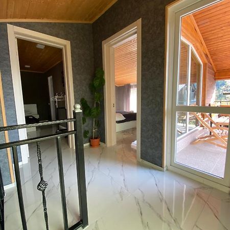 Buo'S Guest House ボルジョミ エクステリア 写真