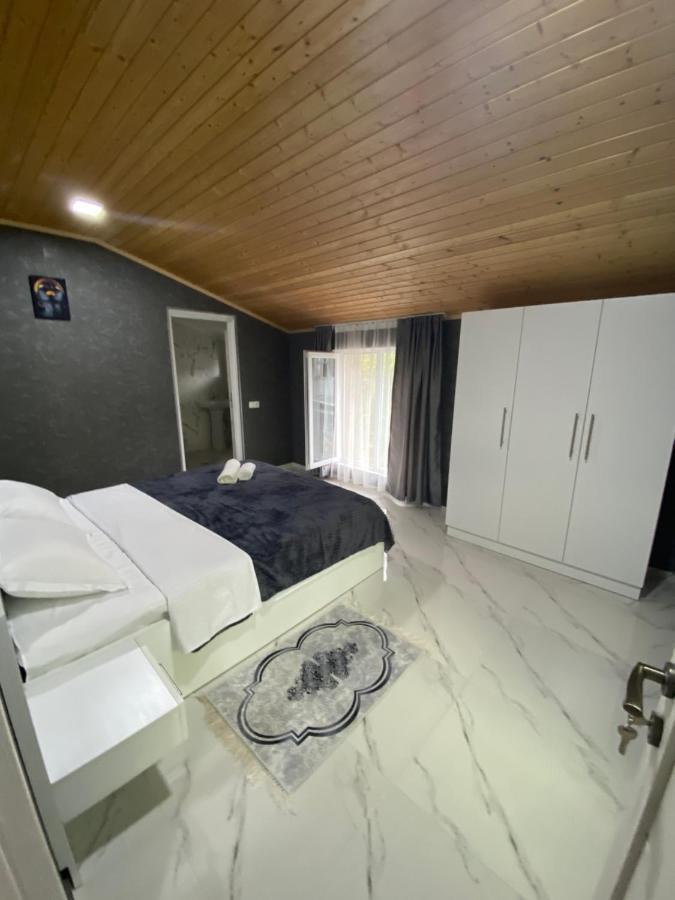 Buo'S Guest House ボルジョミ エクステリア 写真